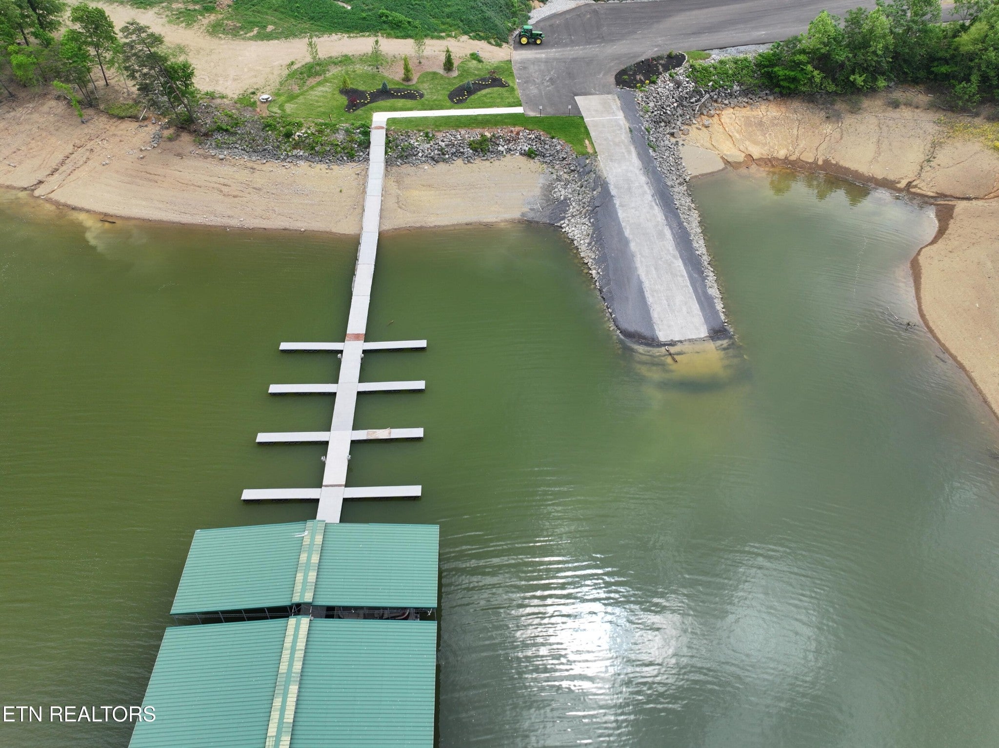 293 Inlet