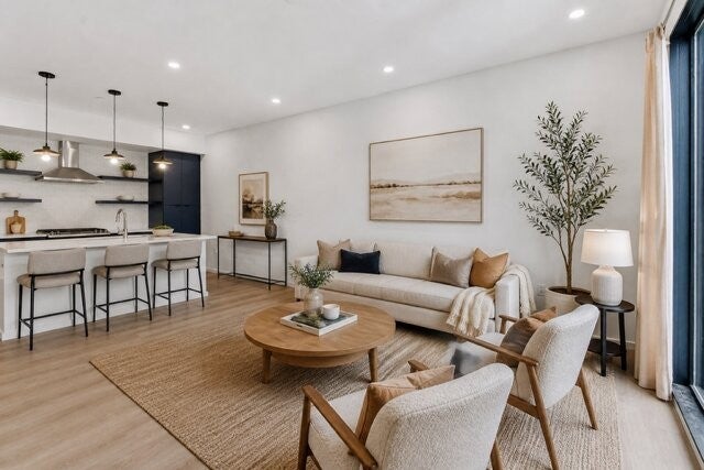 500 Merritt Ave 203