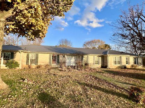 1100 Buffalo Rd Lawrenceburg TN 38464