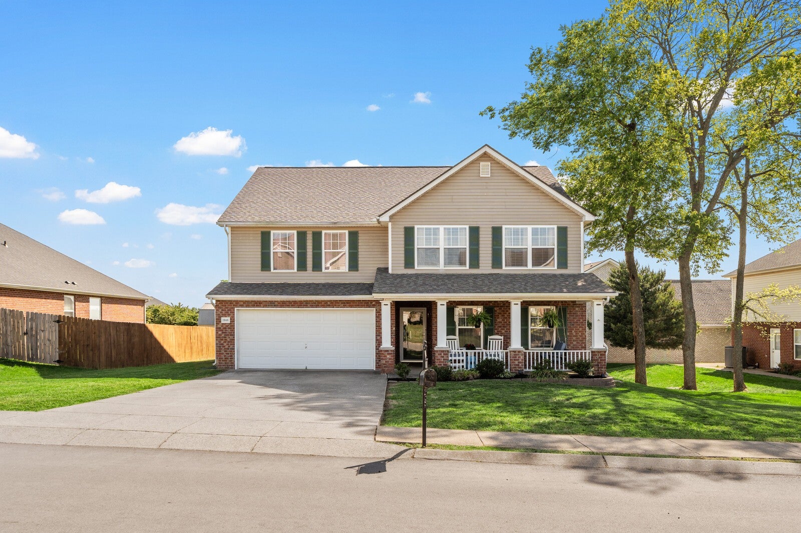 2848 Meadow Gln