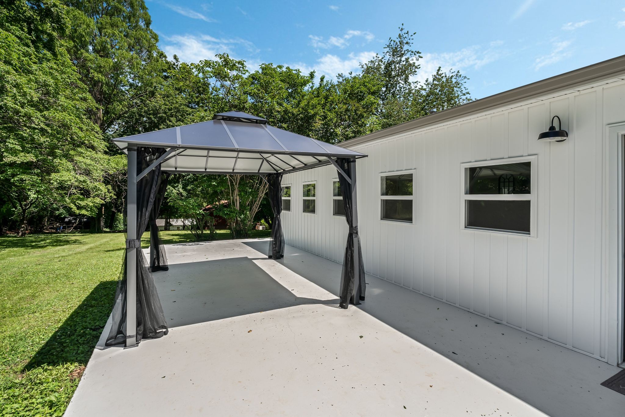 209 Franklin Park