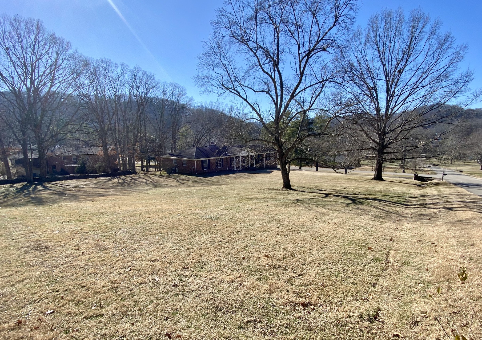 628 Forest Park Dr