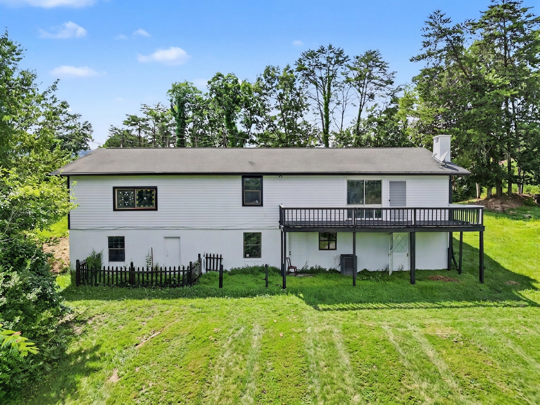 3113 Noland Dr
