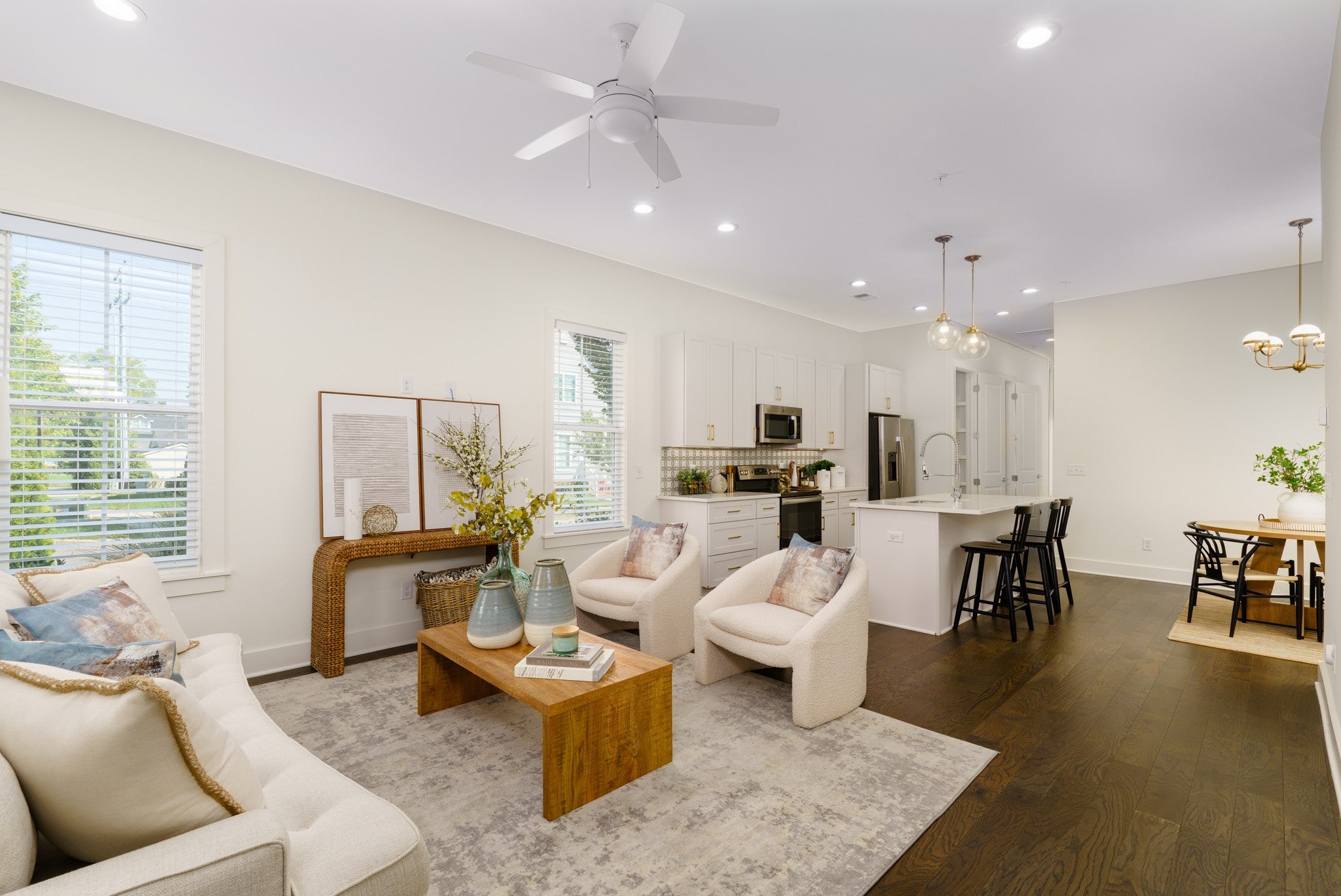201 Ribbon Ln