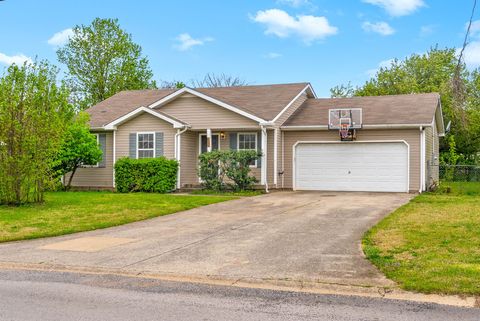 253 Golden Pond Ave Oak Grove KY 42262
