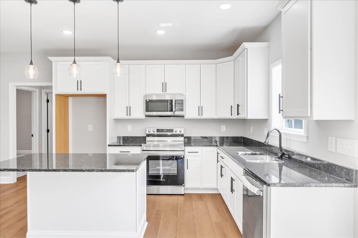 1101 E Lauderdale St