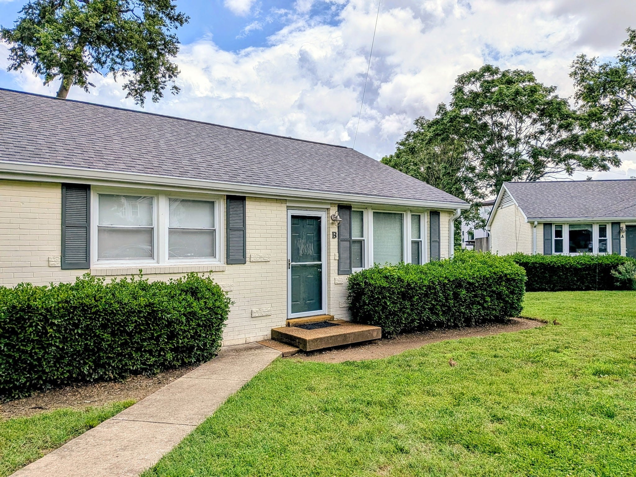 804b Knox Ave, Nashville TN 37204 2-bed condo, photo 2 of 27