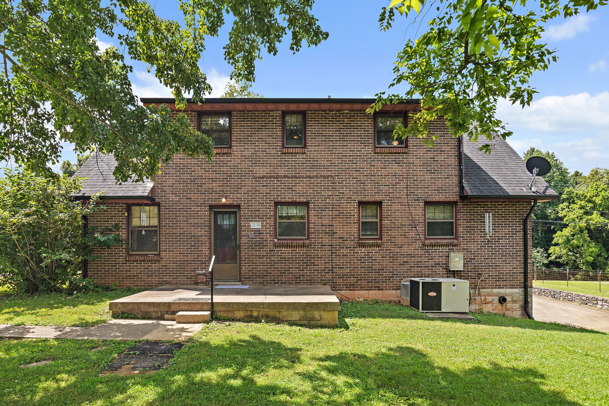 3646 Alessio Rd