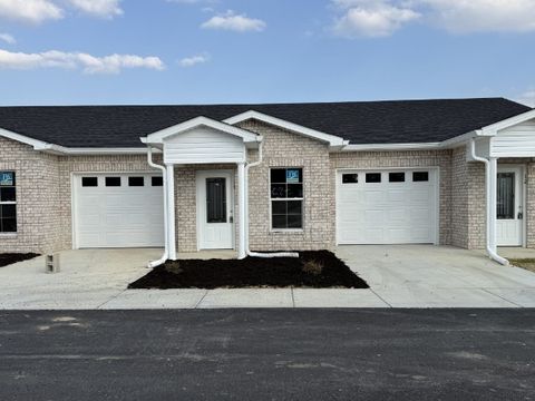 741 Kings Ln C-15 Tullahoma TN 37388