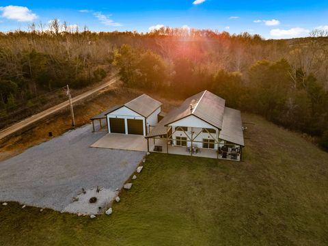 12 Baker Cave Rd Cumberland Furnace TN 37051