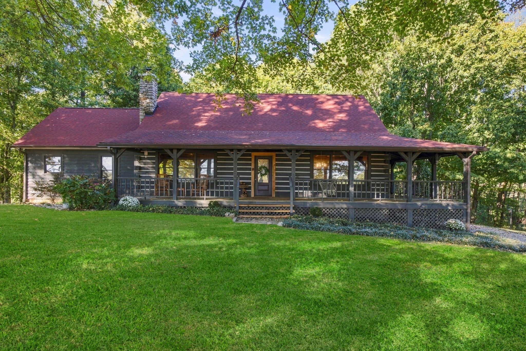 3933 Edd Ross Rd