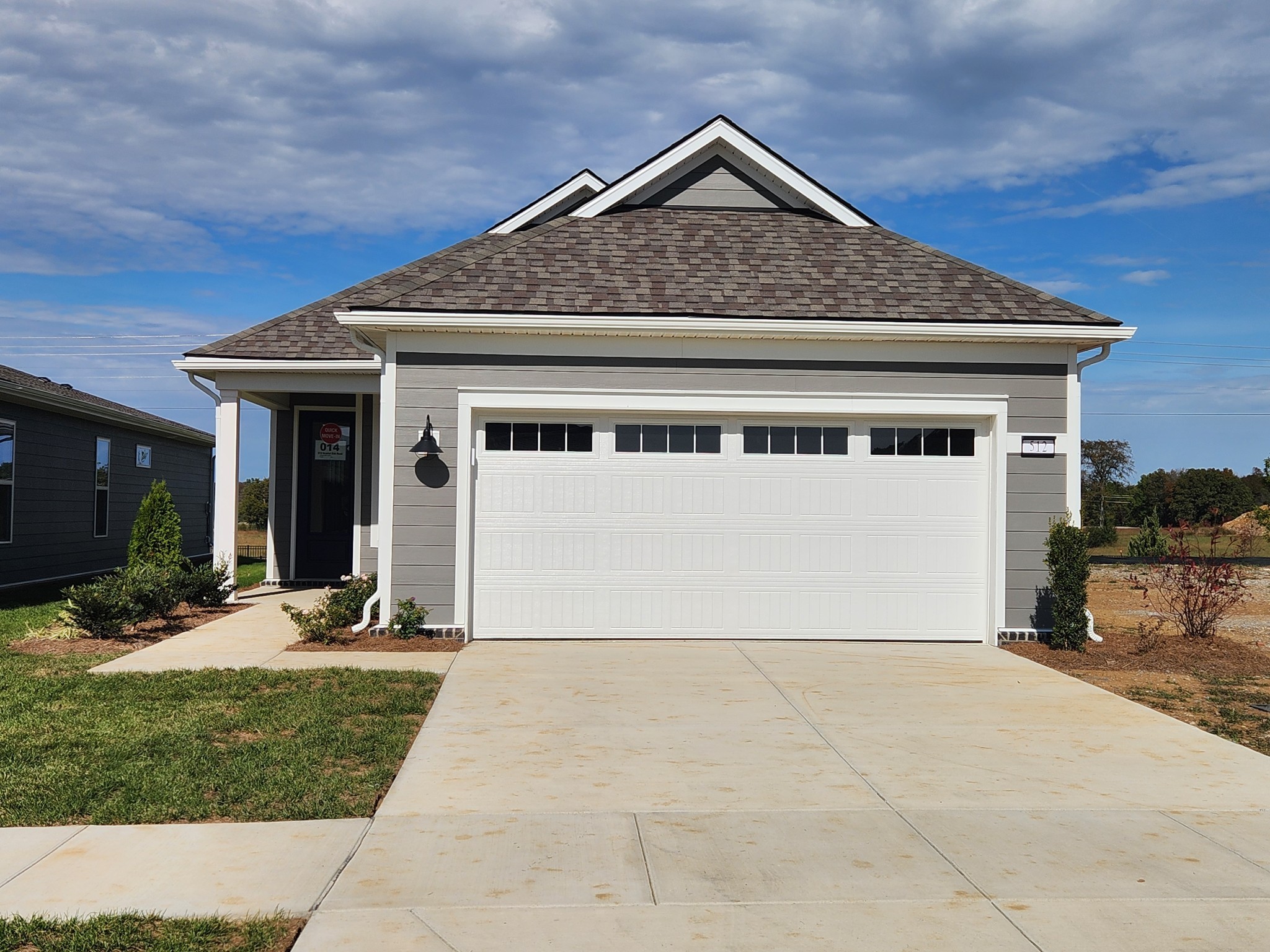 512 Scarlet Oak Road