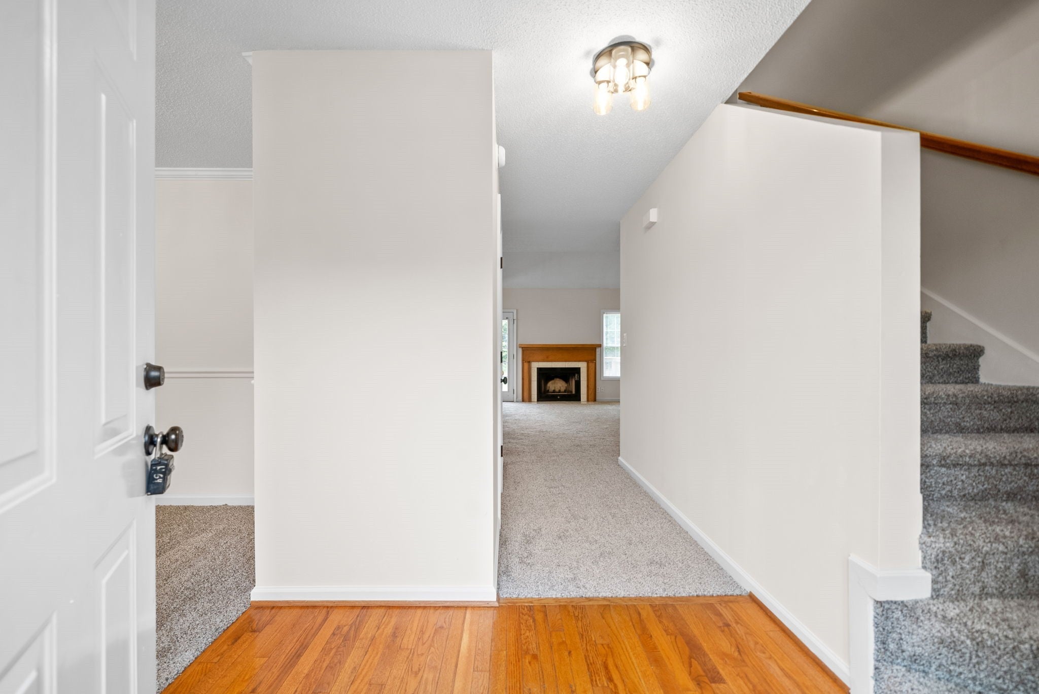 3437 Eastwood Dr