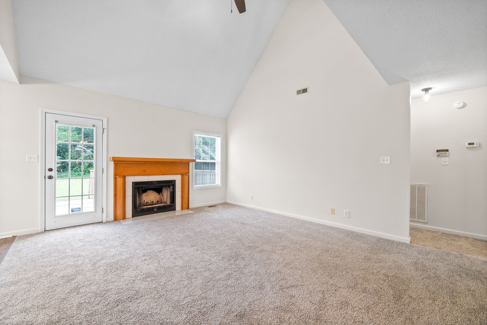 3437 Eastwood Dr