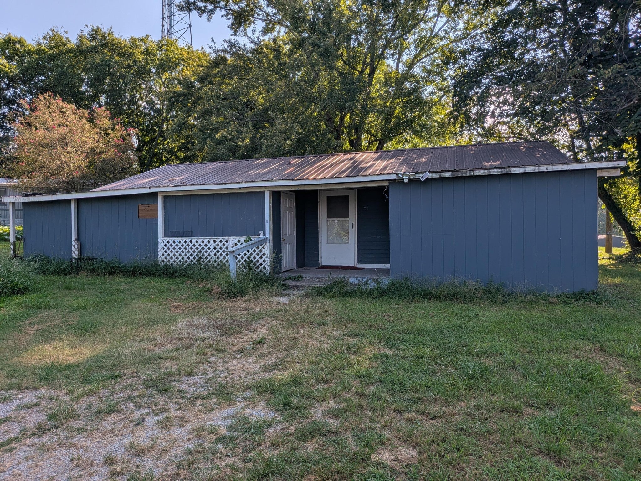 395 Cemetery Road