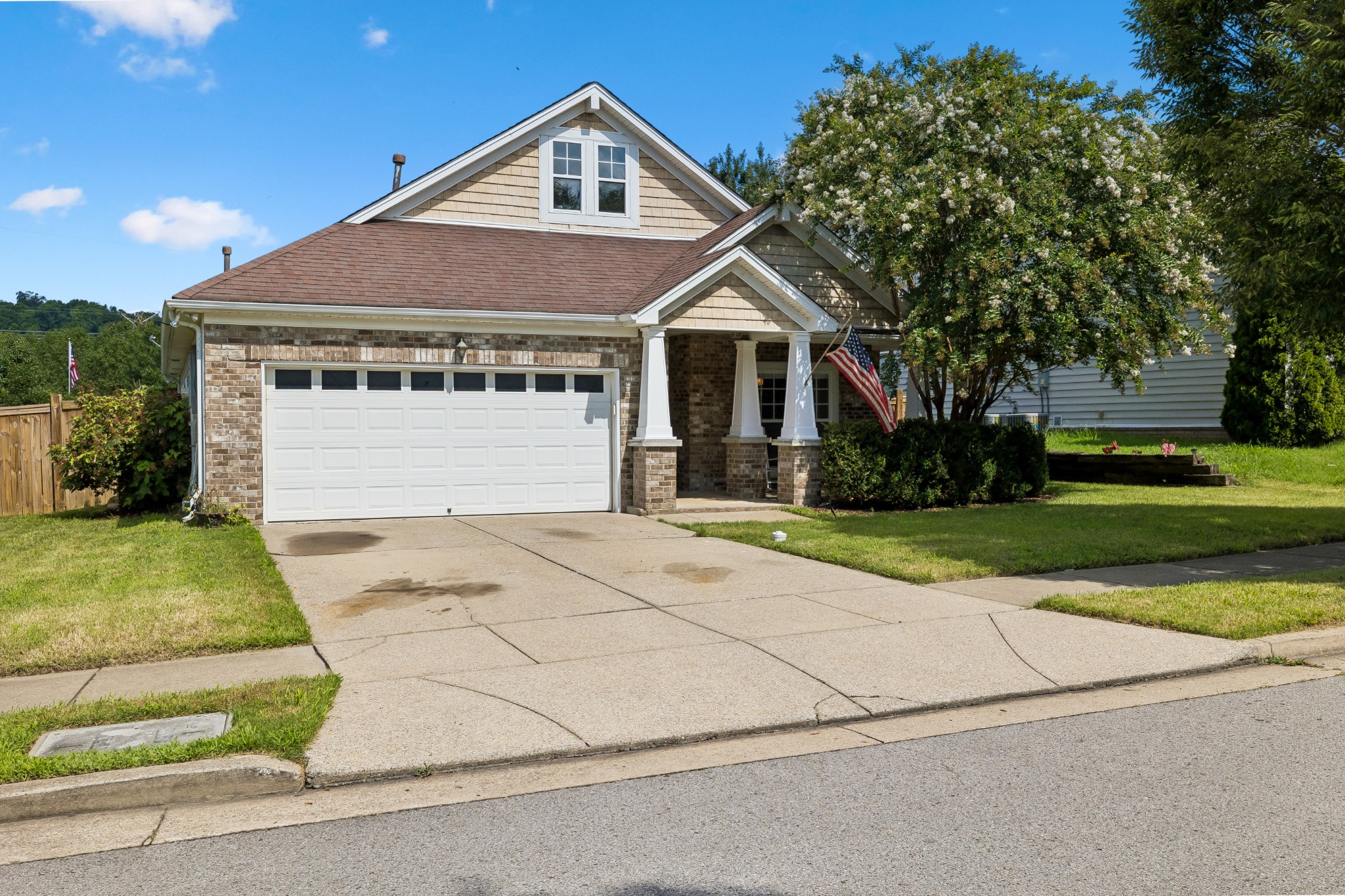1008 Riverspring Dr