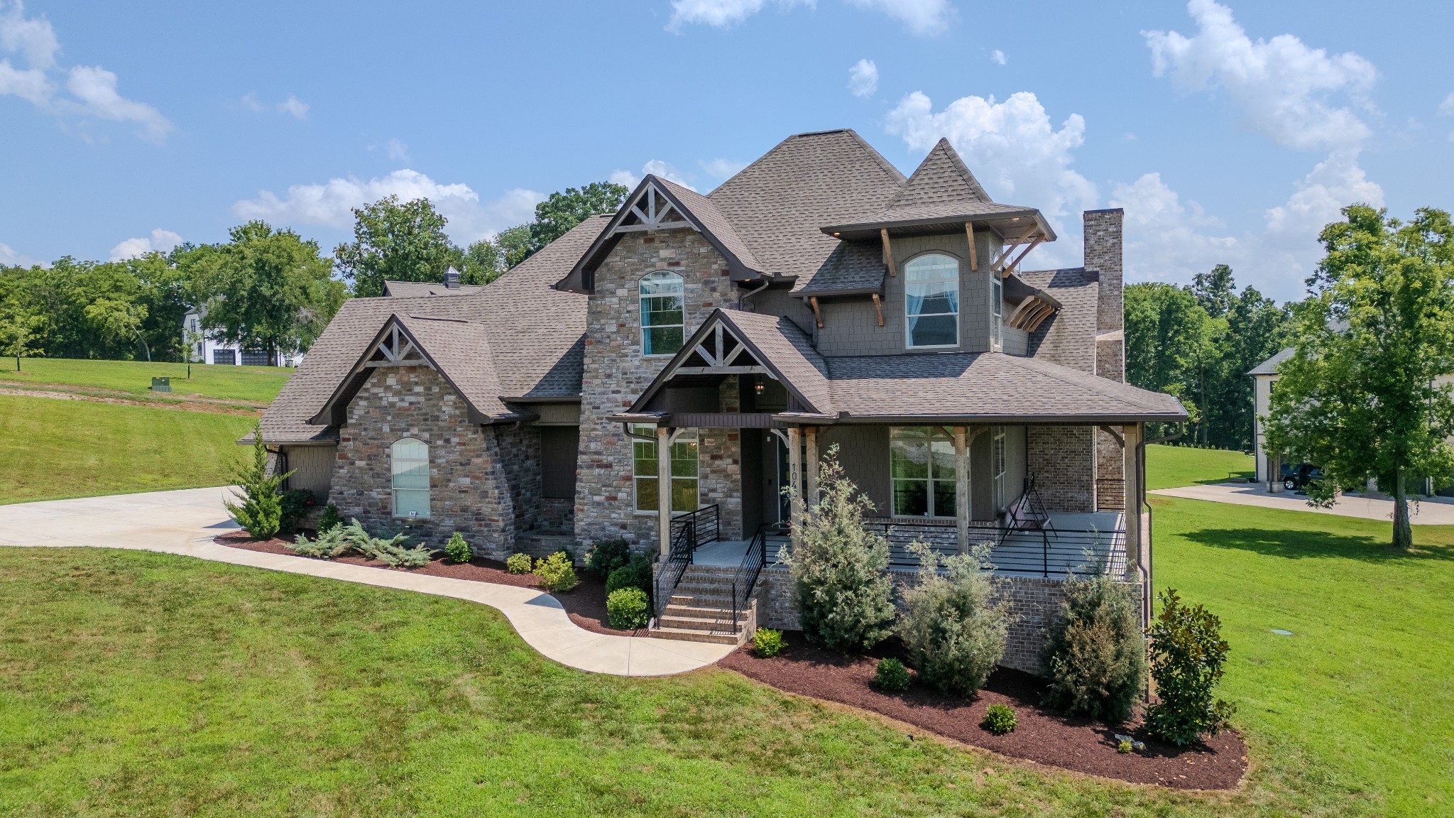 1043 Emerald Valley Dr