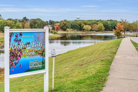 Photo of 112 Lake Valley Road, Dickson, TN 37055 (MLS # 3062109)