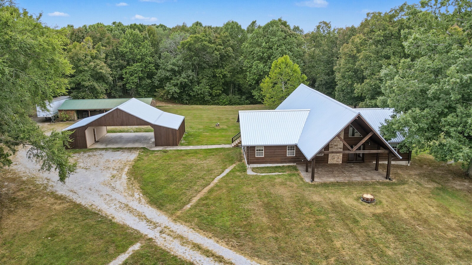 2909B Beech Log Rd