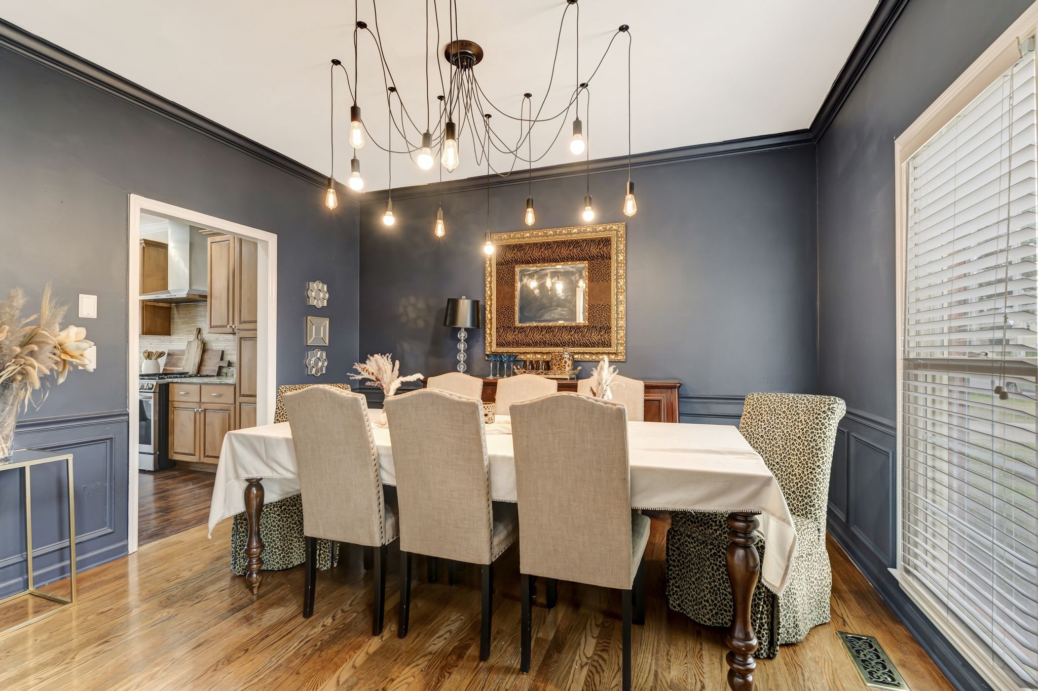 Murfreesboro, Tennessee 37129, United States, 5 Bedrooms Bedrooms, ,4 BathroomsBathrooms,Residential,Active,83167