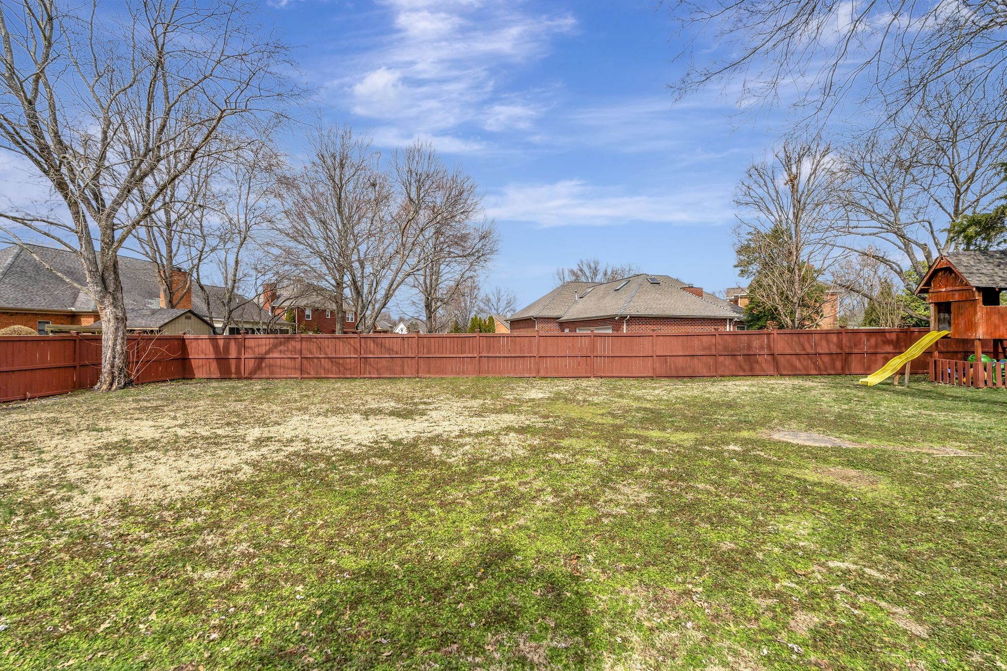 Murfreesboro, Tennessee 37129, United States, 5 Bedrooms Bedrooms, ,4 BathroomsBathrooms,Residential,Active,83167