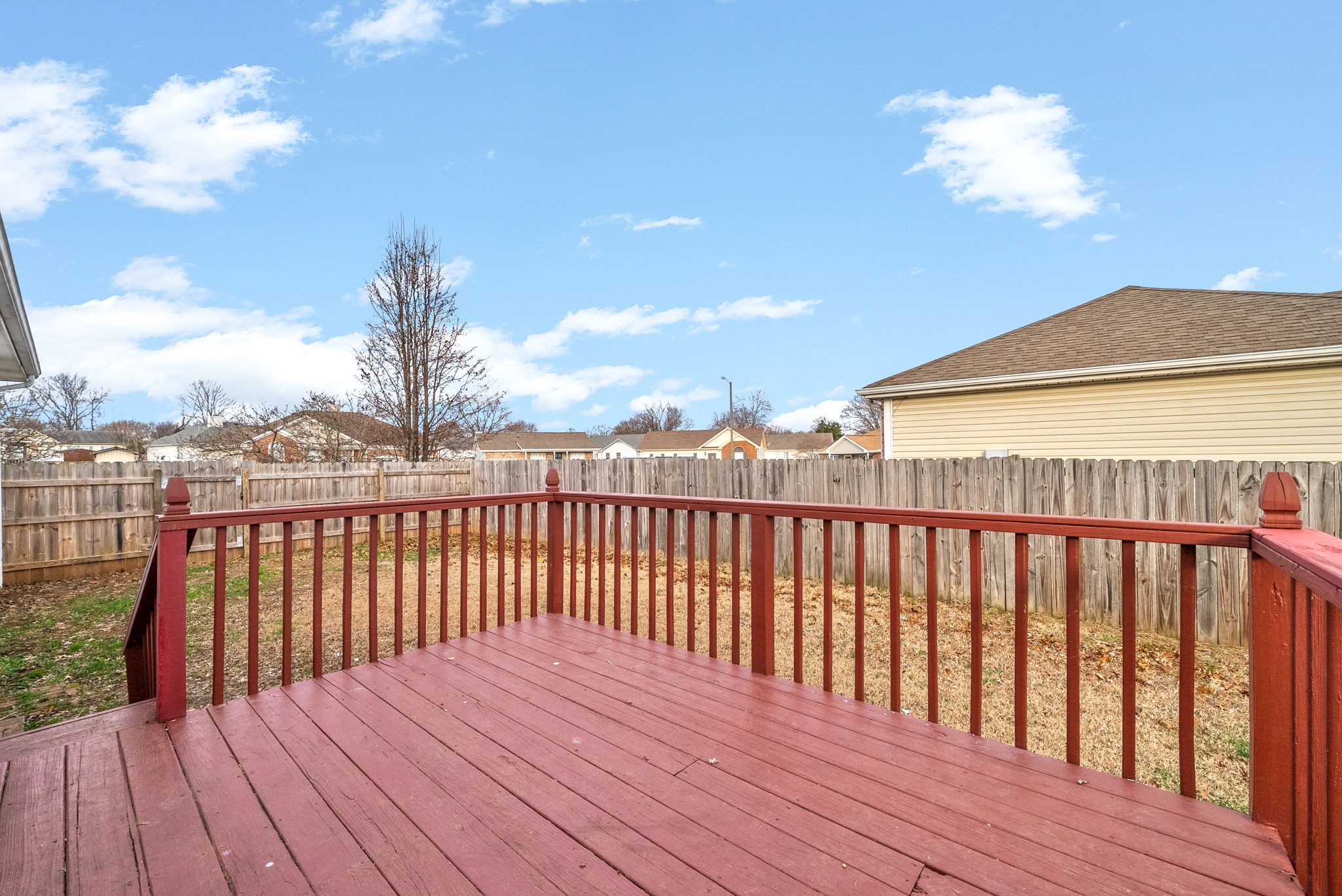 Clarksville, Tennessee 37042, United States, 3 Bedrooms Bedrooms, ,2 BathroomsBathrooms,Residential,Active,23084