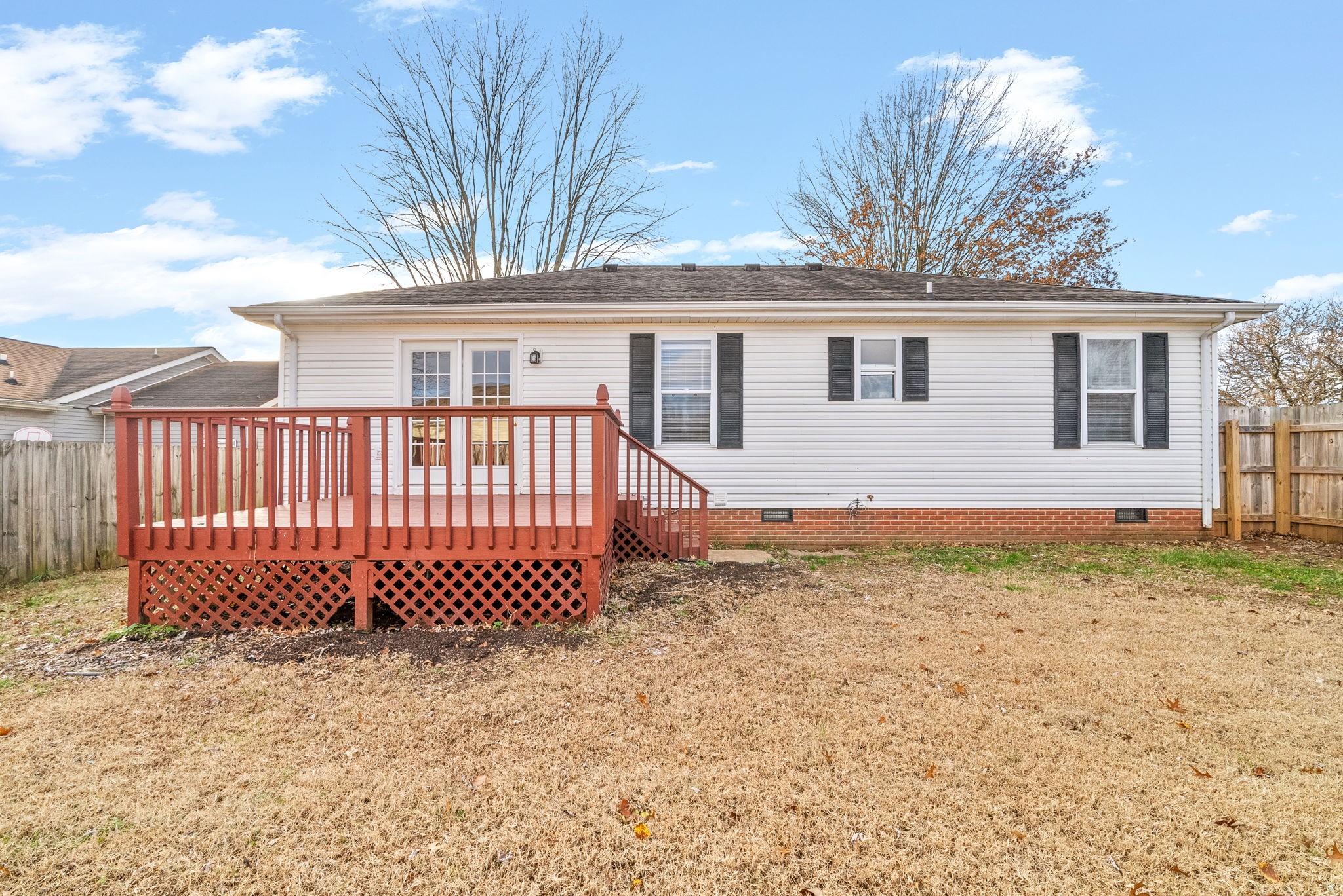 Clarksville, Tennessee 37042, United States, 3 Bedrooms Bedrooms, ,2 BathroomsBathrooms,Residential,Active,23084