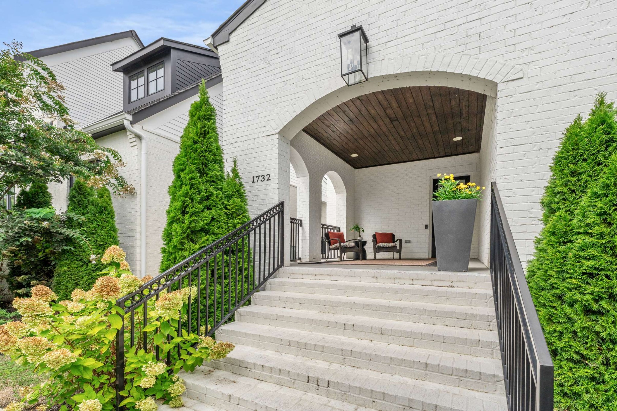 1732 Glen Echo Rd
