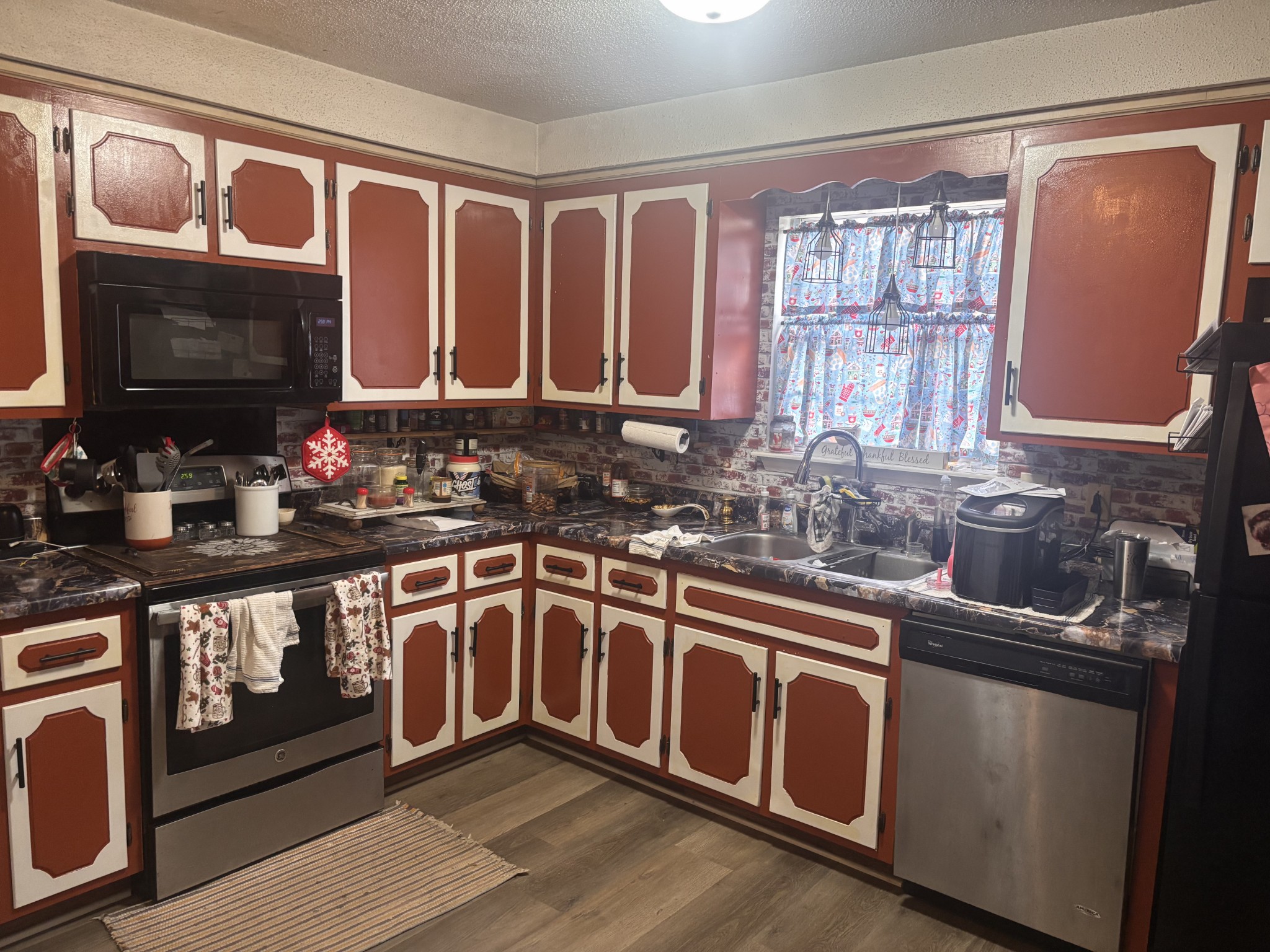 1017 Preston Dr