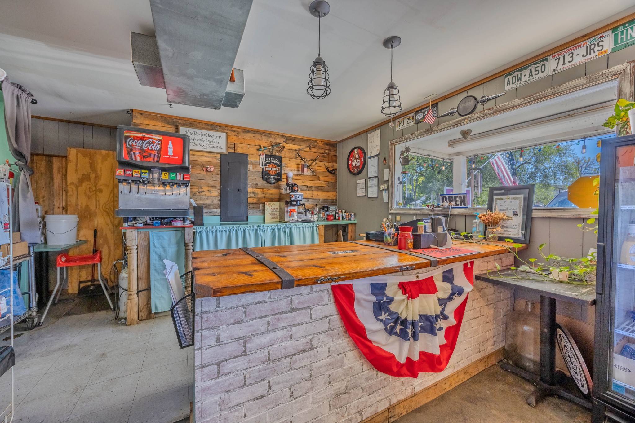 415 Cumberland St W