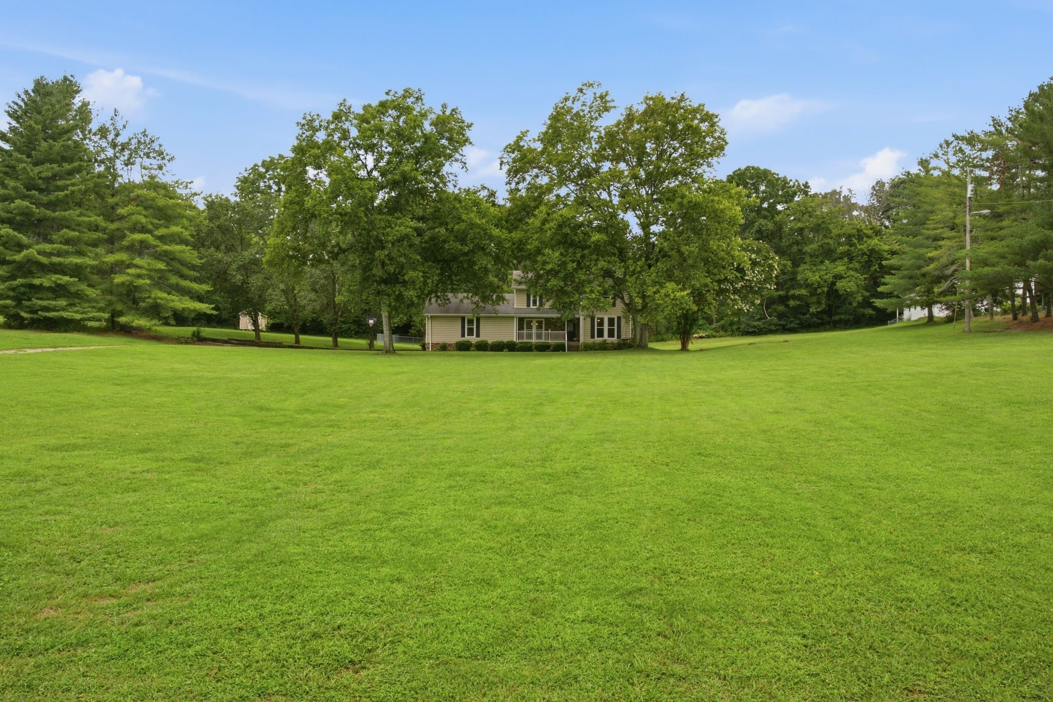 1829 Fox Chase Dr
