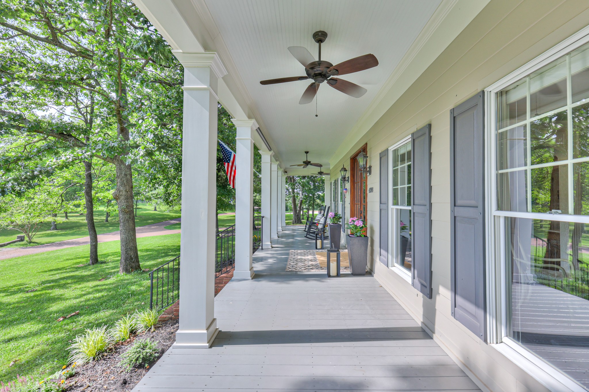 4288 Central Valley Rd