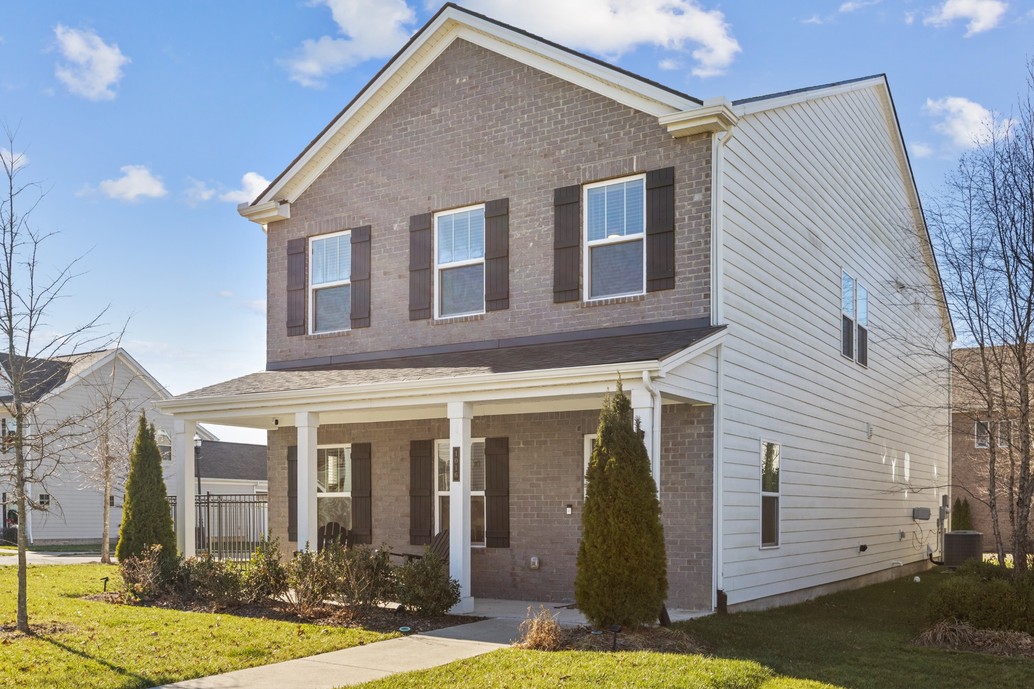 1016 Clover Glen Way