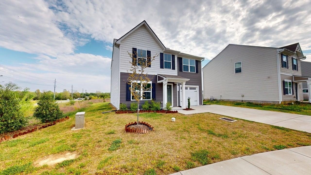 2005 Westchester Dr