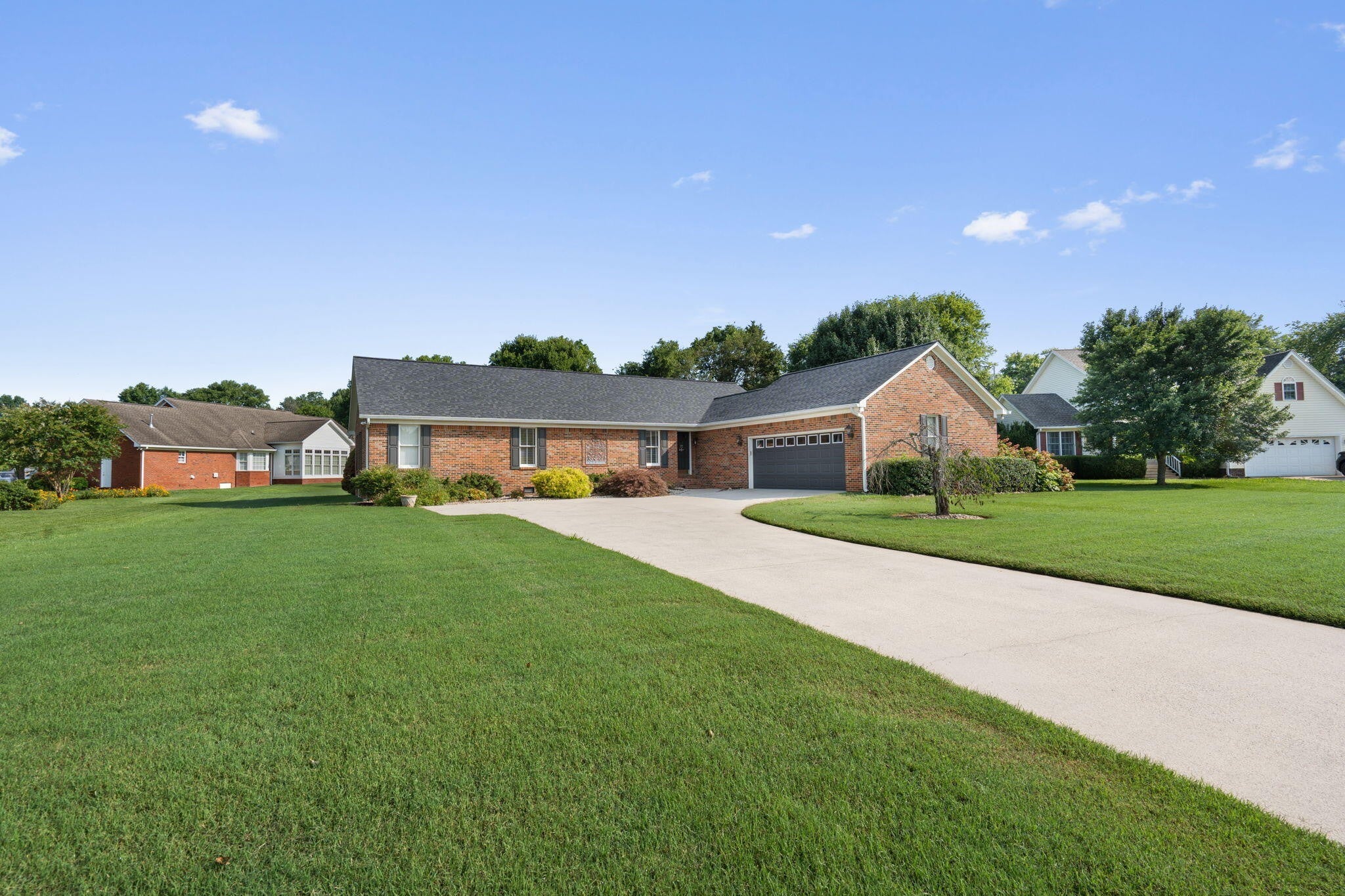 353 Cottonwood Drive NW