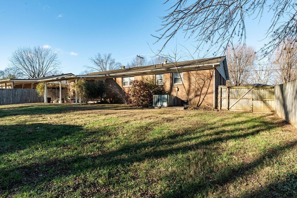 411 Hershey Dr