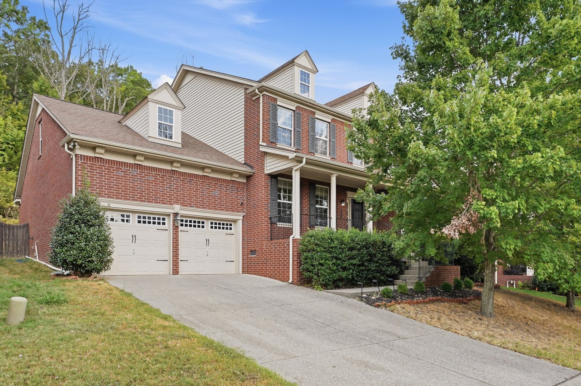 1414 Chantilly Ln