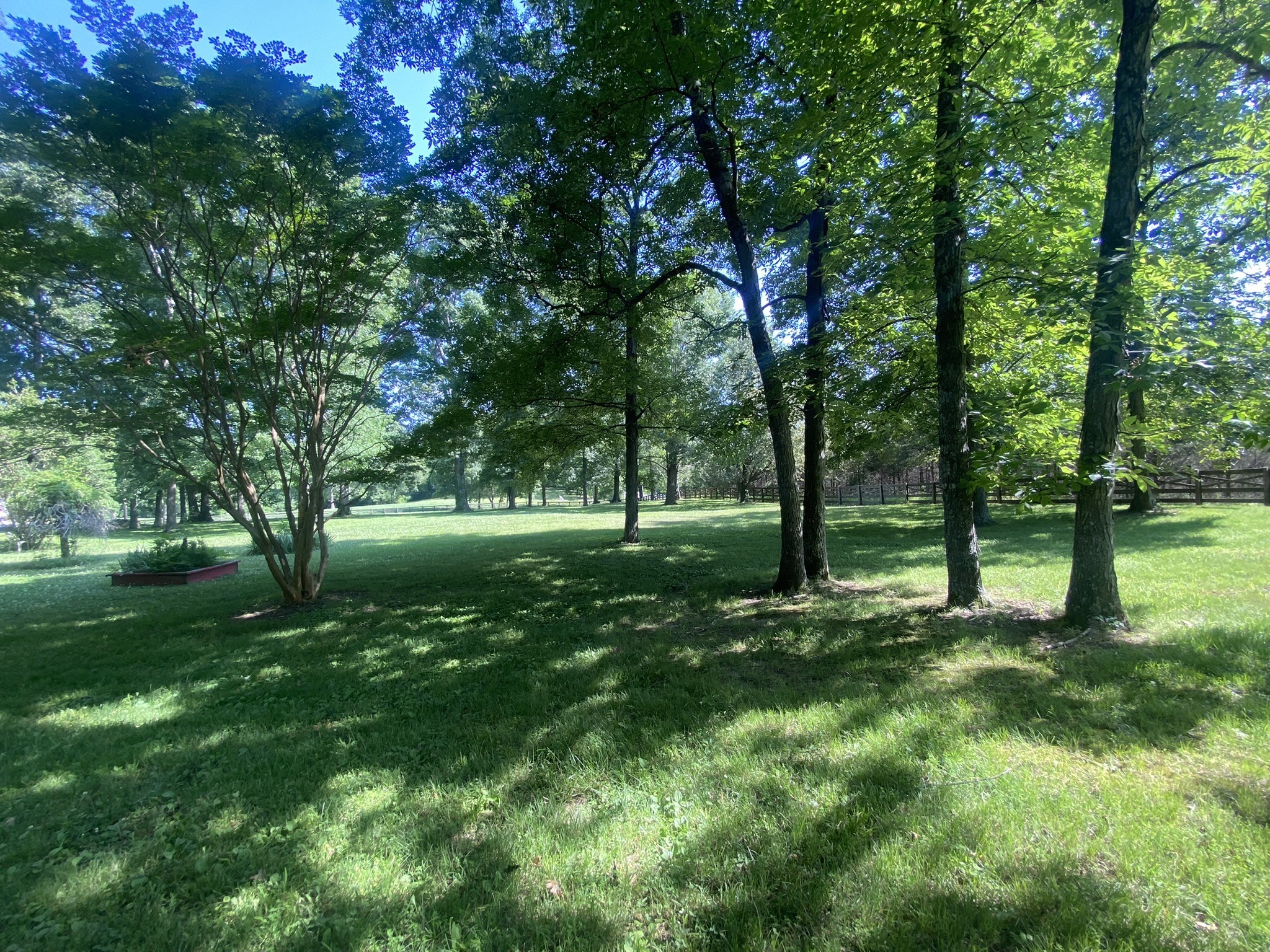 Columbia, Tennessee 38401, United States, 4 Bedrooms Bedrooms, ,2 BathroomsBathrooms,Residential,Active,10445