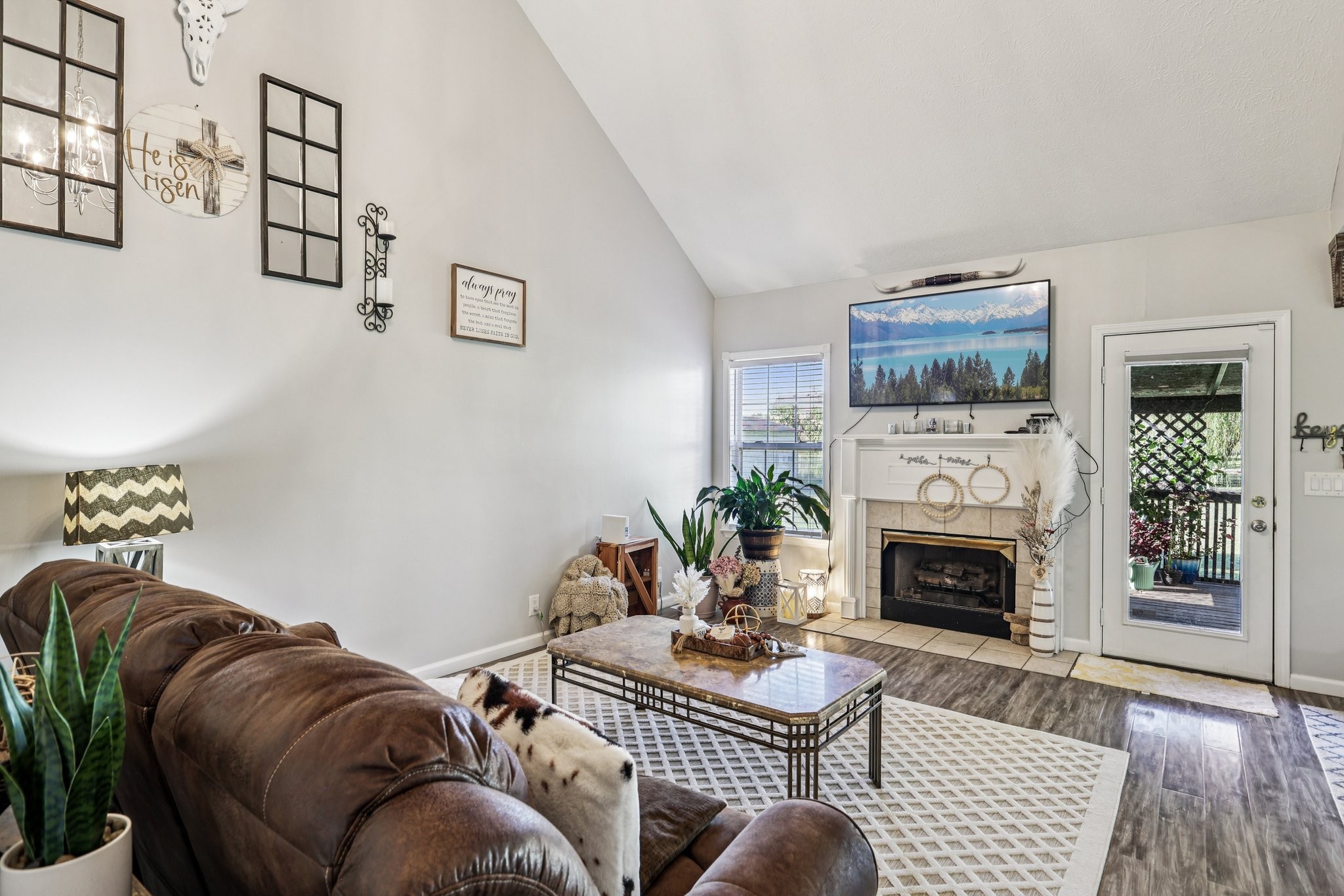 202 Grant Ct