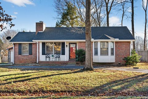 2906 Curtiswood Ln E Springfield TN 37172