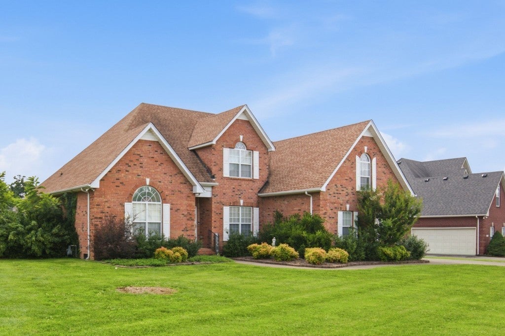 1201 Frinton Ct