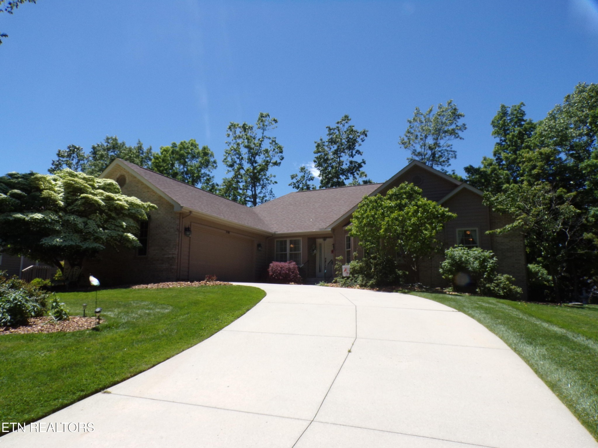 116 Huntington Drive