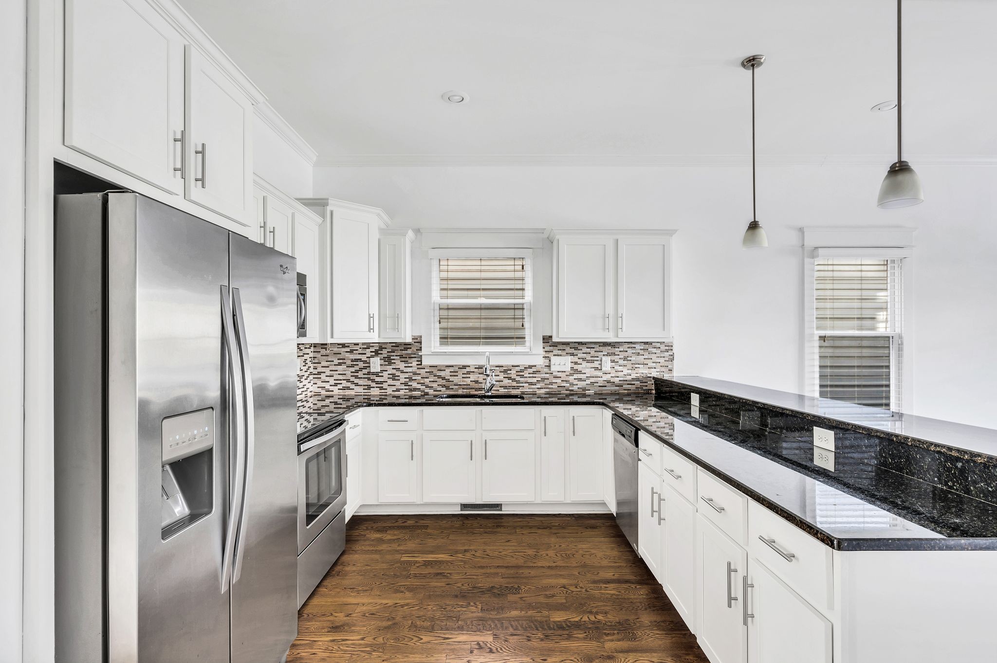 Nashville, Tennessee 37209, United States, 3 Bedrooms Bedrooms, ,3 BathroomsBathrooms,Residential,Active,21192