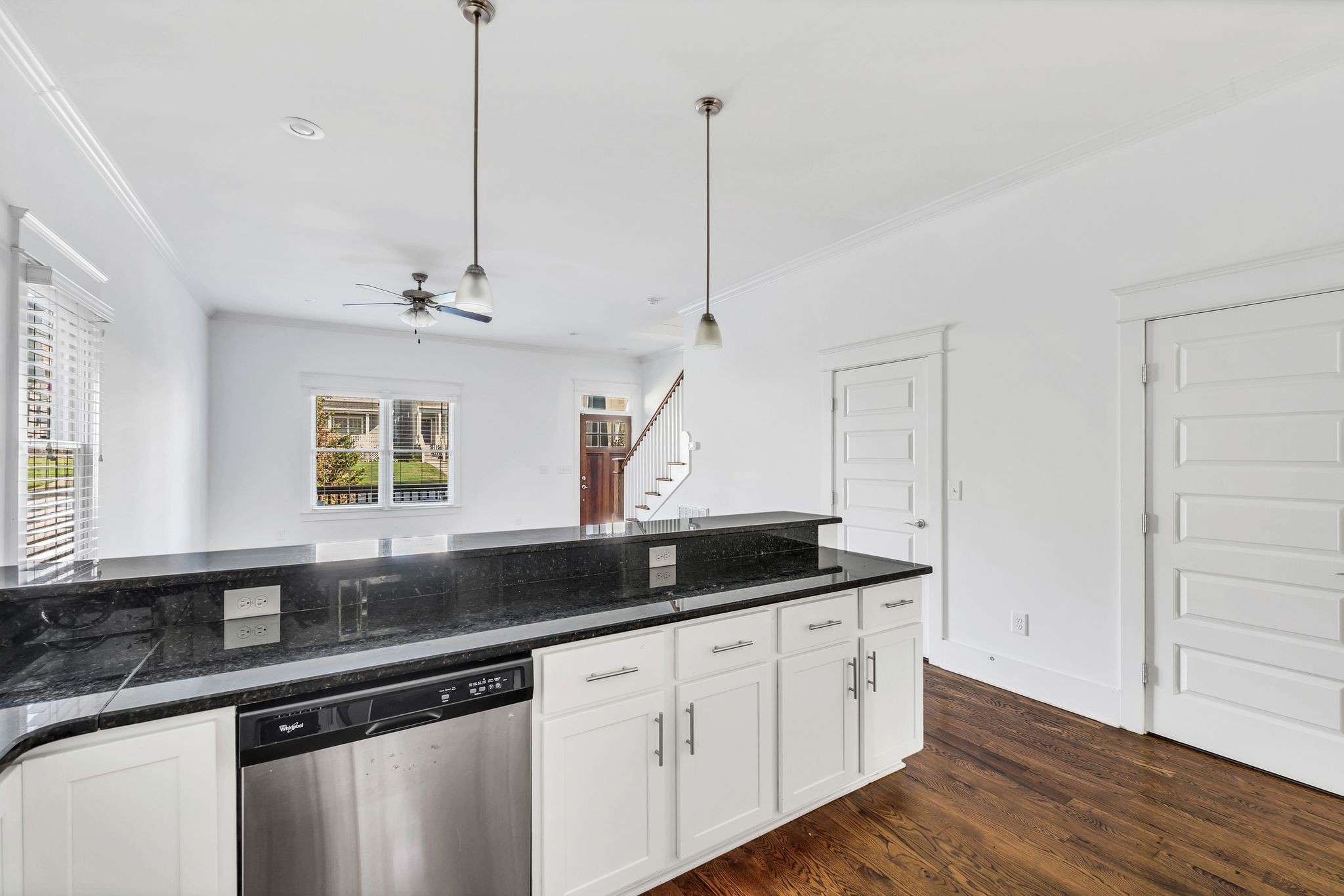 Nashville, Tennessee 37209, United States, 3 Bedrooms Bedrooms, ,3 BathroomsBathrooms,Residential,Active,21192