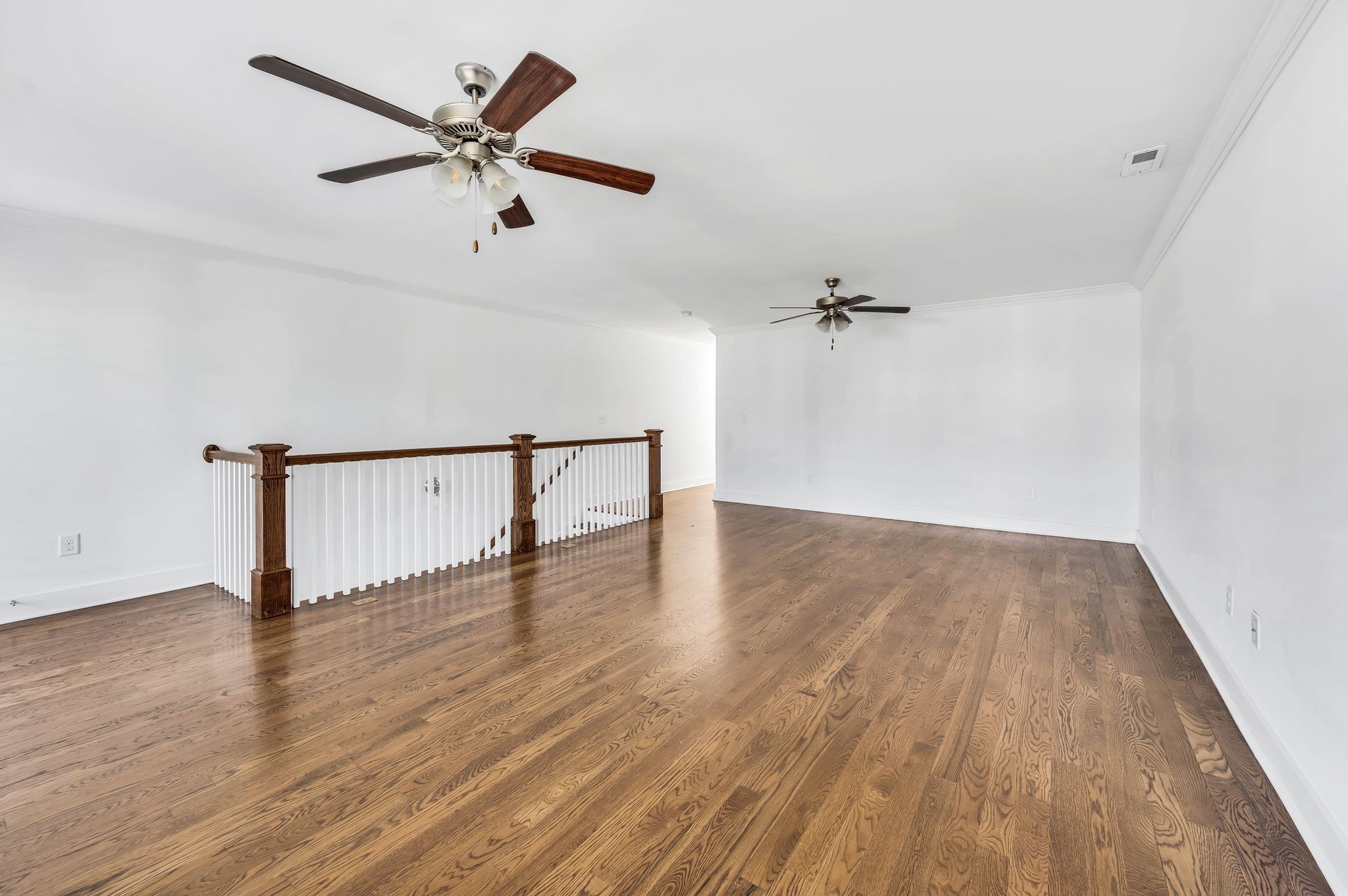 Nashville, Tennessee 37209, United States, 3 Bedrooms Bedrooms, ,3 BathroomsBathrooms,Residential,Active,21192