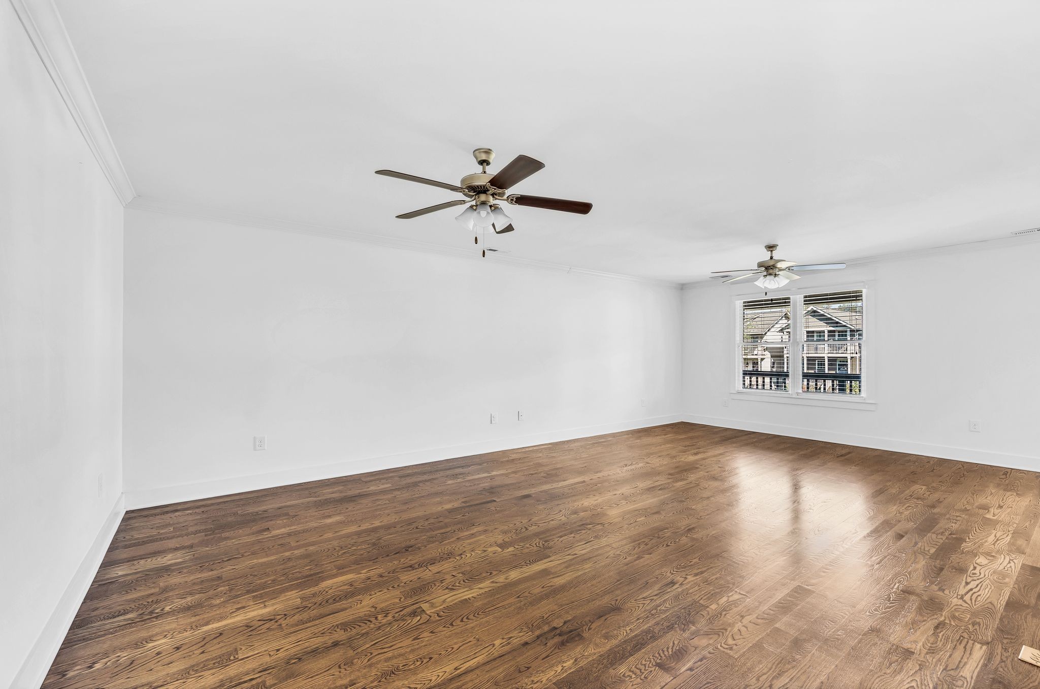 Nashville, Tennessee 37209, United States, 3 Bedrooms Bedrooms, ,3 BathroomsBathrooms,Residential,Active,21192