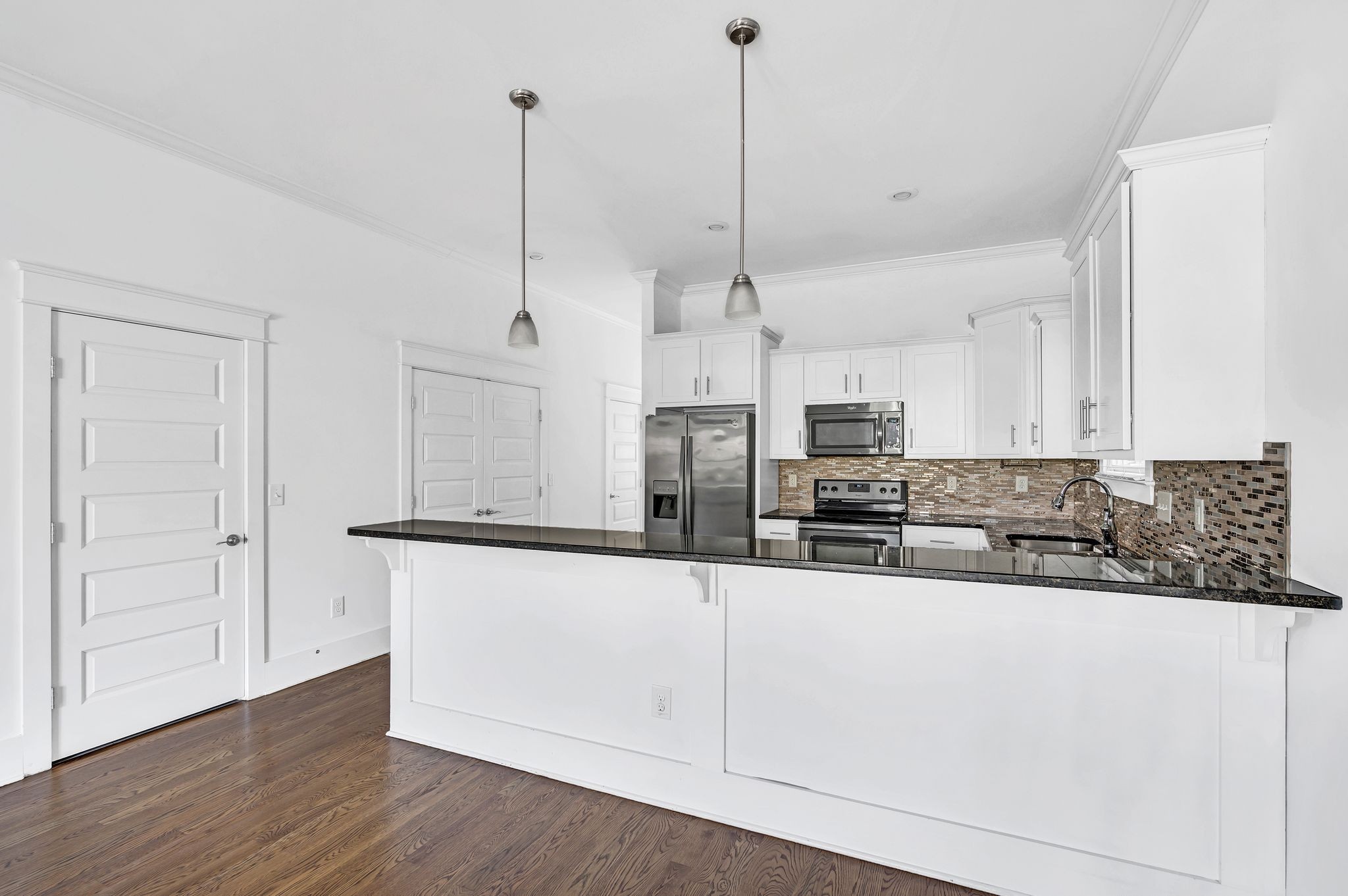 Nashville, Tennessee 37209, United States, 3 Bedrooms Bedrooms, ,3 BathroomsBathrooms,Residential,Active,21192