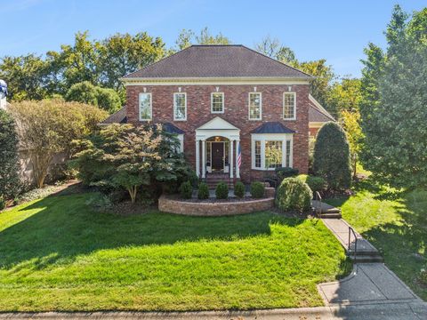 10 Old Club Ct Nashville TN 37215