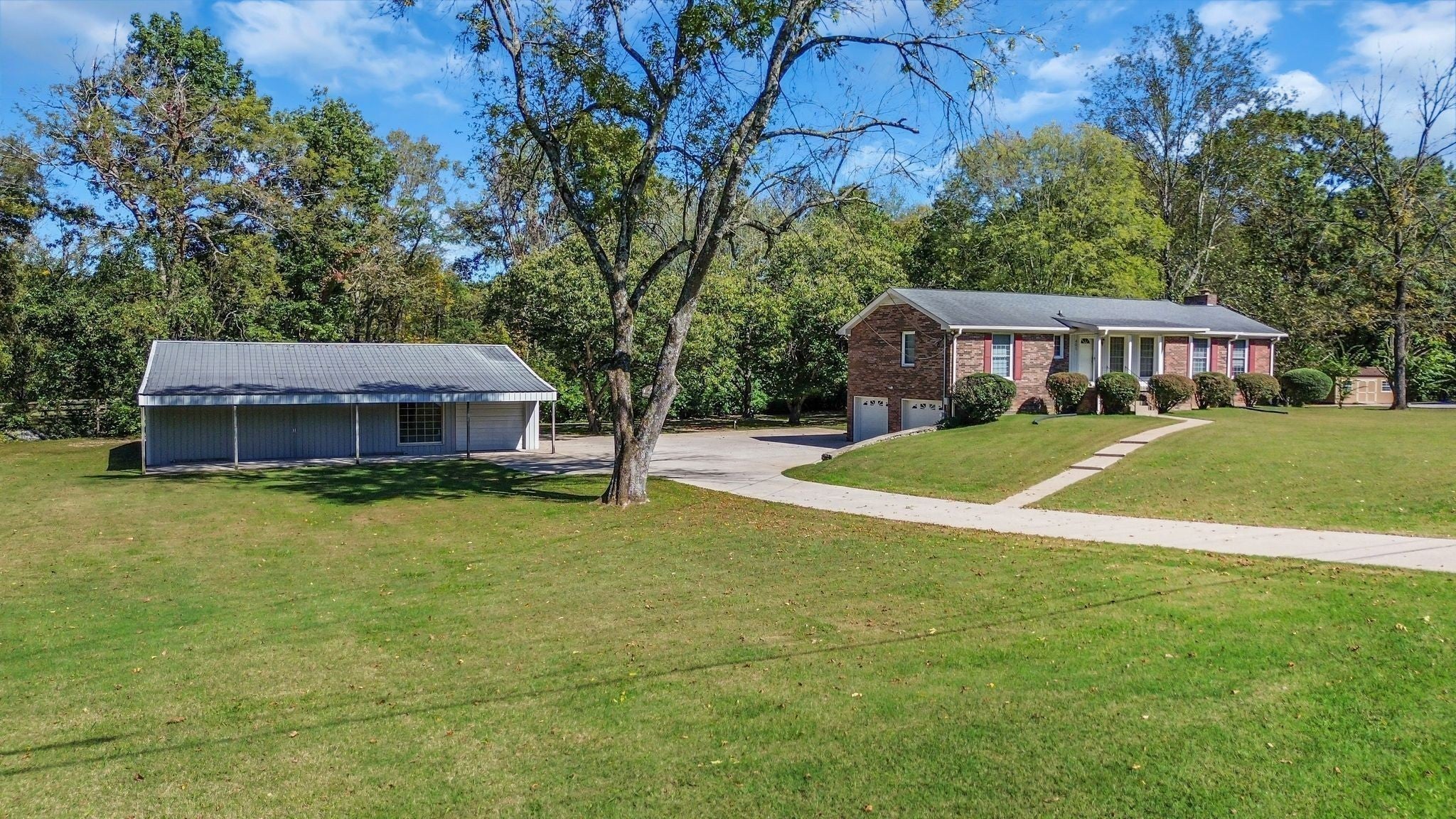 401 Ellington Drive
