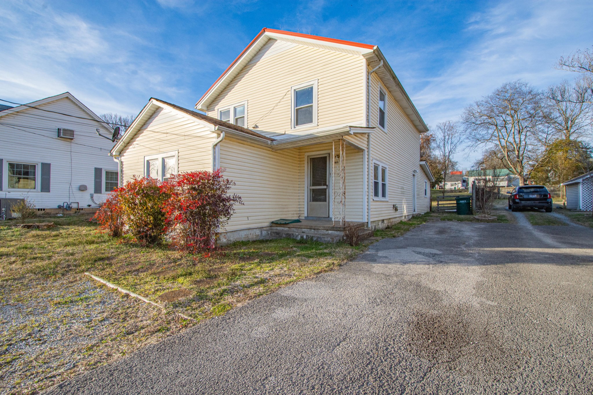 Photo 1 of 22 — 632 E Madison St, Pulaski, TN 38478